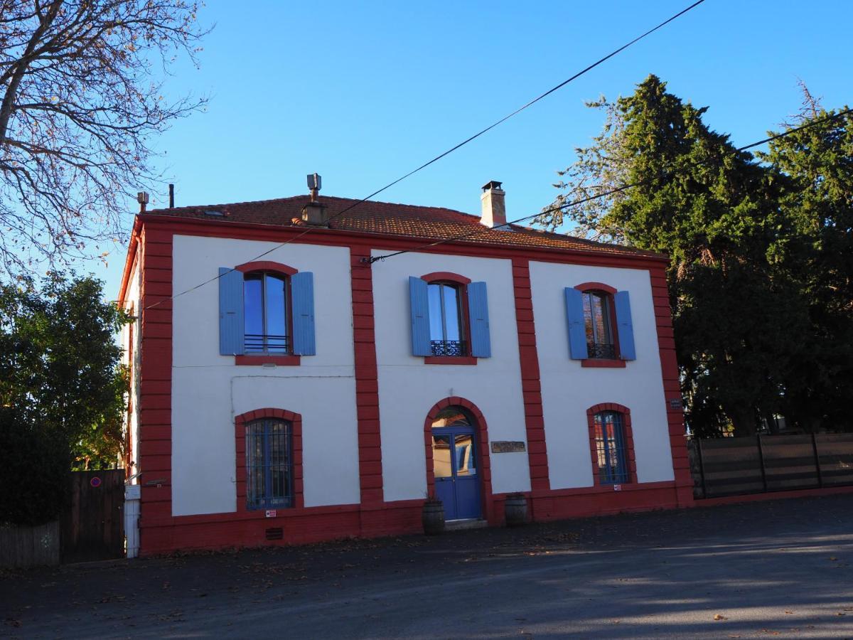 La Gare De Millas Chambres D'Hotes Dış mekan fotoğraf