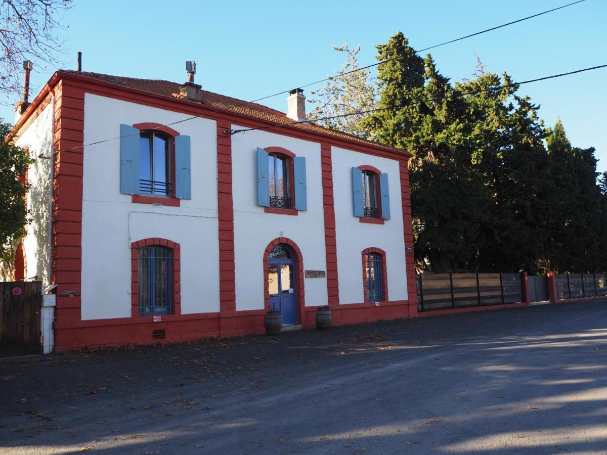 La Gare De Millas Chambres D'Hotes Dış mekan fotoğraf