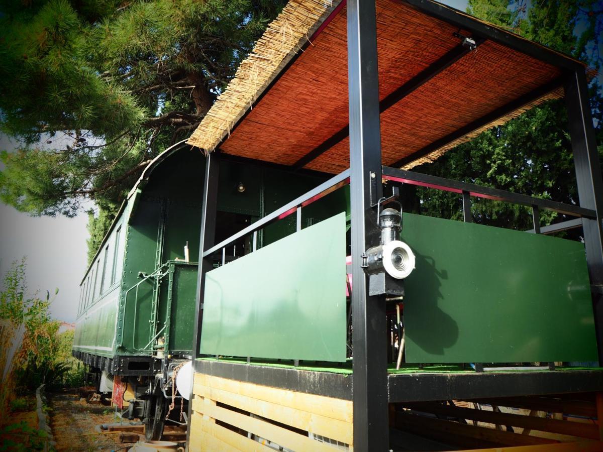 La Gare De Millas Chambres D'Hotes Dış mekan fotoğraf