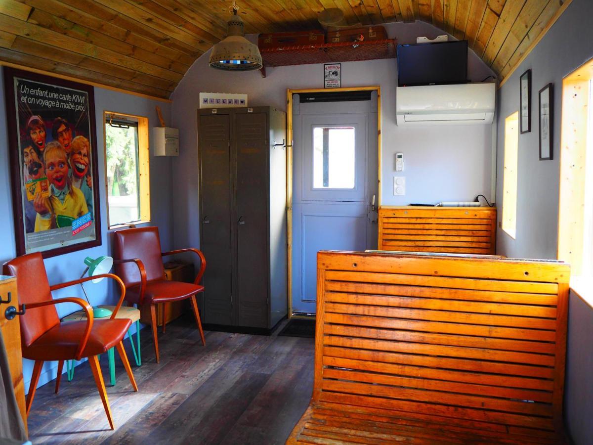 La Gare De Millas Chambres D'Hotes Dış mekan fotoğraf